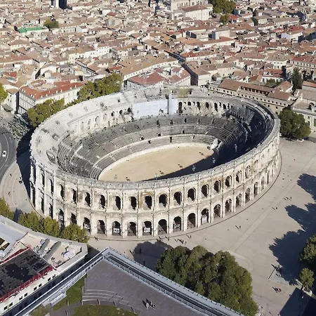 Centre - Les Halles Nimes- Maison Carree - Proche Gare De Appartamento *